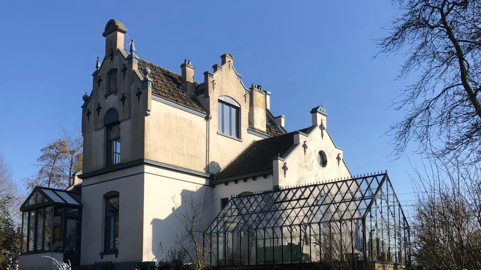 Vergaderen in het voormalige Station van Scharwoude