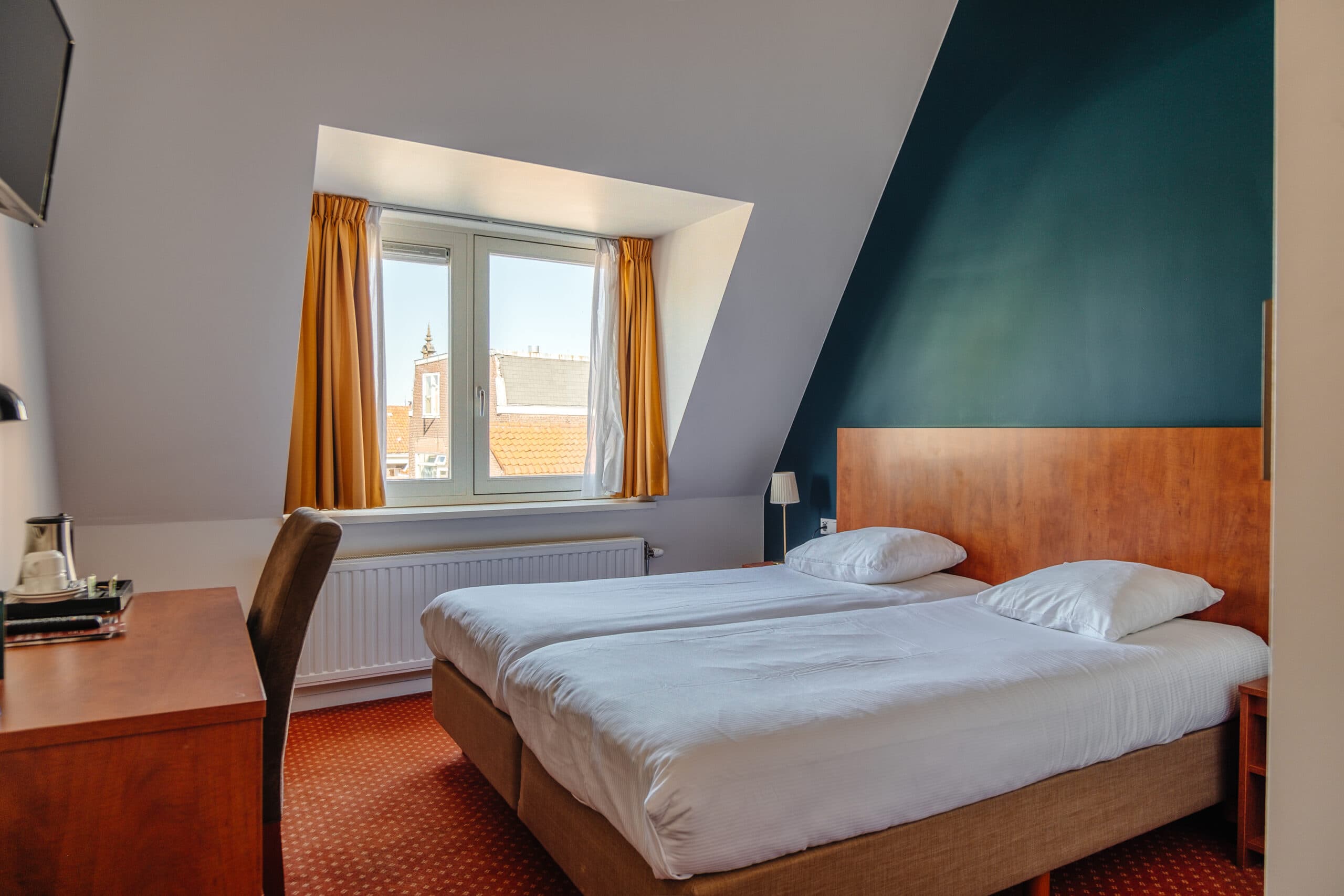 Ambassador City Centre Hotel